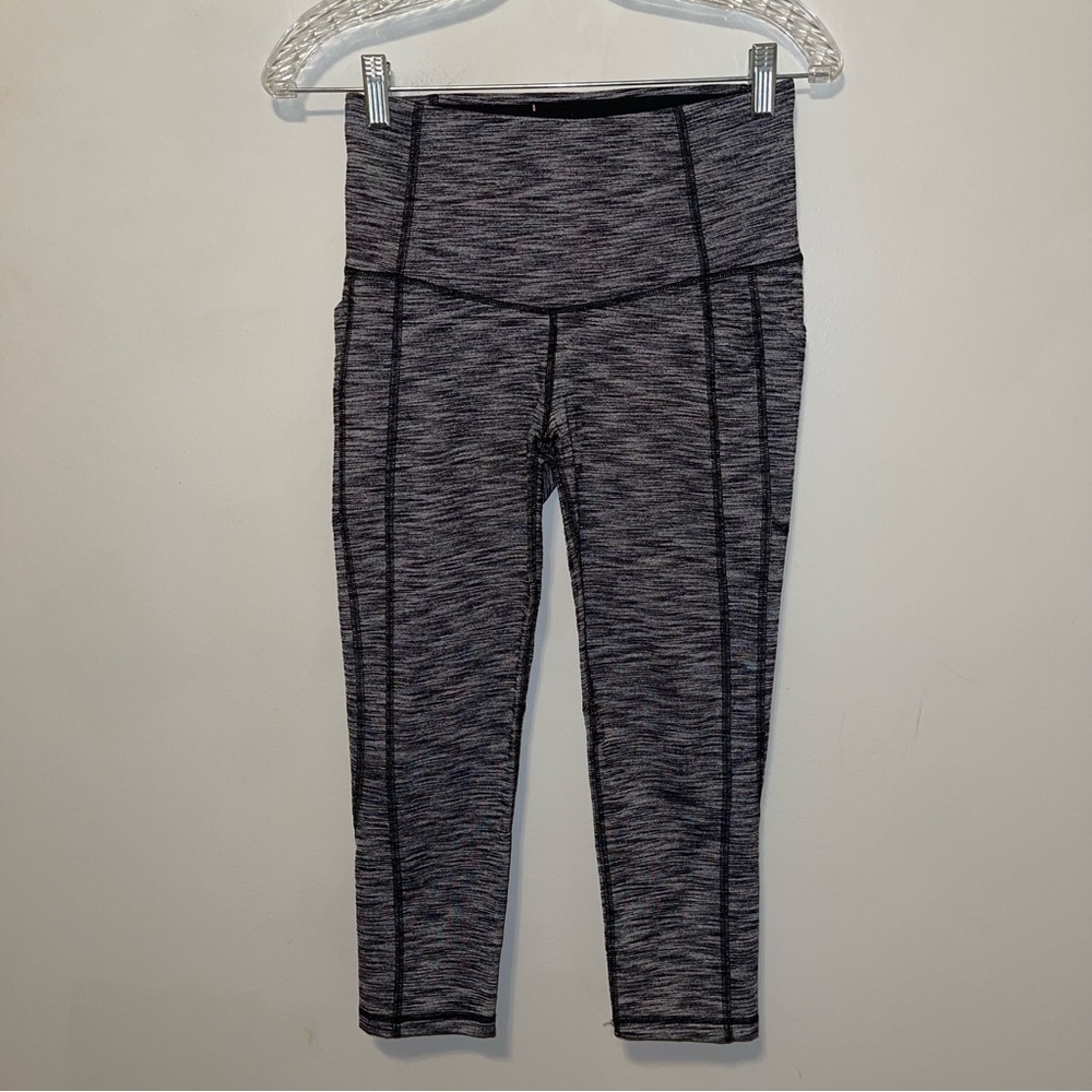 Victoria Secret Women Leggings Size S - Picture 5 of 5